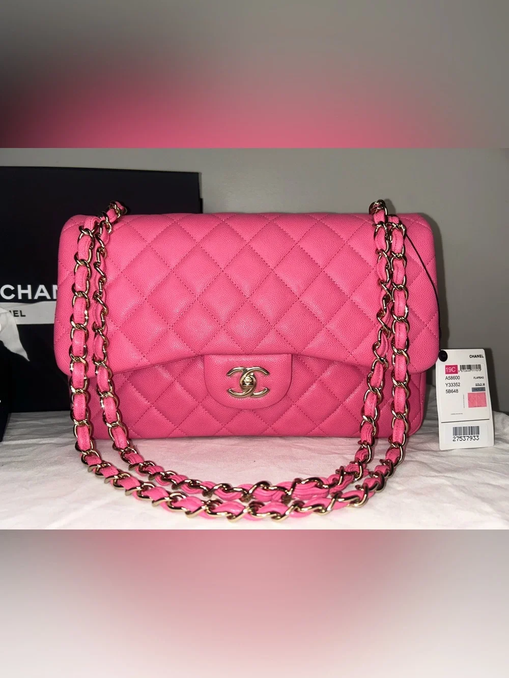 NEW! CHANEL Jumbo Double Flap Quilted Caviar Handbag Pink / Gold Hardware